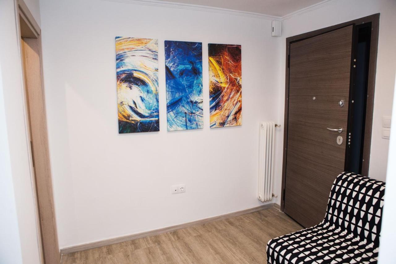 Stylish, Comfortable, Basement Loft-Like Apartment With Amenities أثينا المظهر الخارجي الصورة