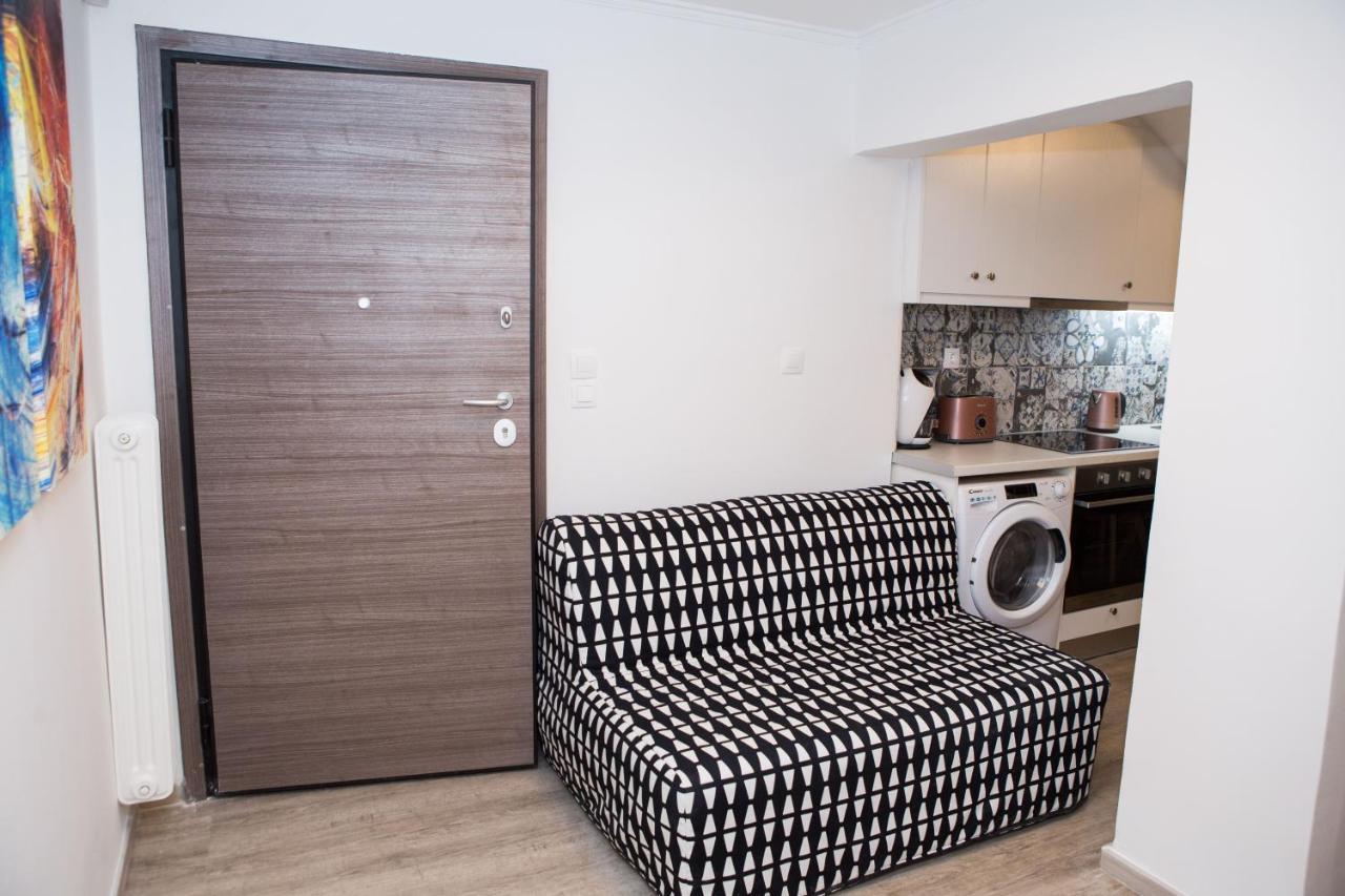 Stylish, Comfortable, Basement Loft-Like Apartment With Amenities أثينا المظهر الخارجي الصورة