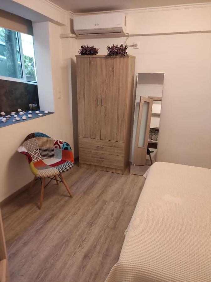 Stylish, Comfortable, Basement Loft-Like Apartment With Amenities أثينا المظهر الخارجي الصورة
